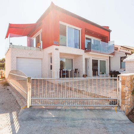 ויר Apartments Svetec מראה חיצוני תמונה