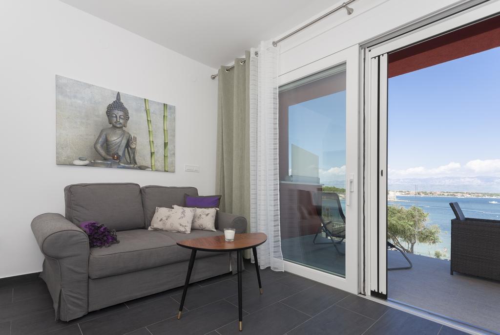 ויר Apartments Svetec מראה חיצוני תמונה