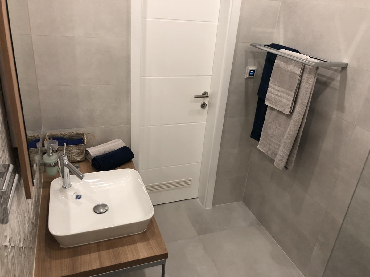 ויר Apartments Svetec מראה חיצוני תמונה